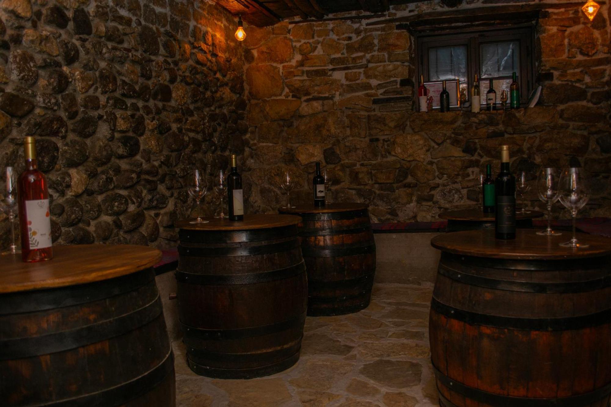 Arаbeska Family Winery & Apartments 카바다르시 외부 사진